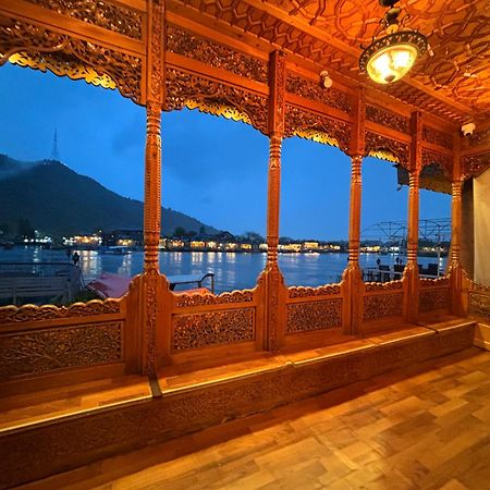 The Badyari Palace Houseboats Srīnagar Esterno foto